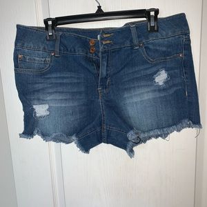 NWOT jean shorts